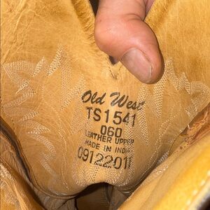 Old West Light Brown Leather Boots